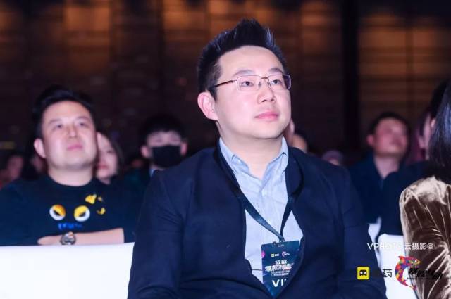 大咖脱口秀、LIVE版“吐槽大会”、流量新星爆棚,这可能是今年最不一样的一场盛典了!