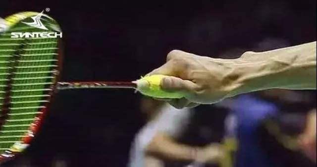 羽毛球的手腕发力技巧