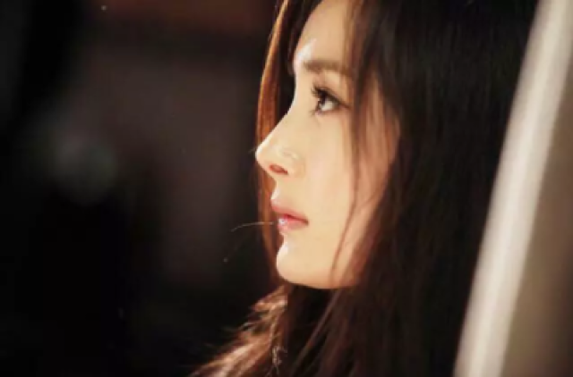 怎么样才能当上明星艺人 727c9e545309493da76285ab5e47cdb4.jpg