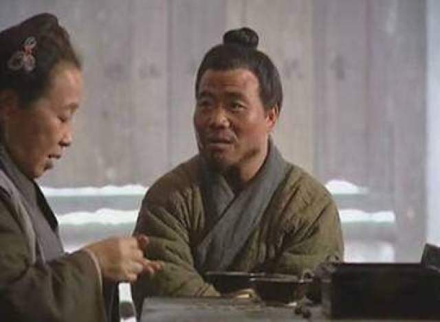 反过来看武大郎,真的是个穷矮丑吗?