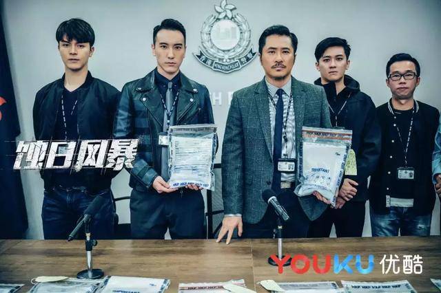 作为一部集缉毒,悬疑,推理与一身的警匪剧,《蚀日风暴》也将毒品作为