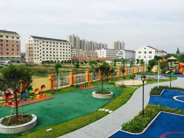 临海市大田街道中心幼儿园于2015年3月启动建设,主体工程于2016年