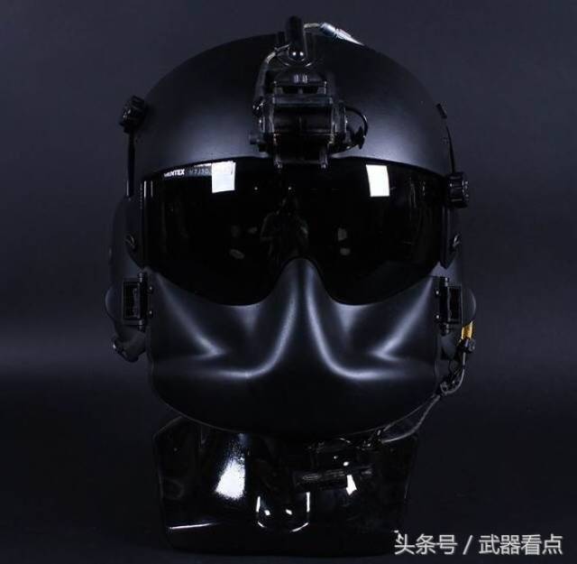 美军:第三代防弹战术头盔