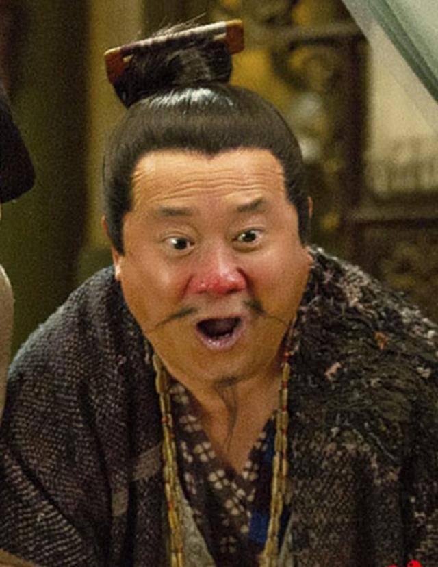 曾志伟焦头烂额,各种旧账被翻,他拍过的那些电影可记得