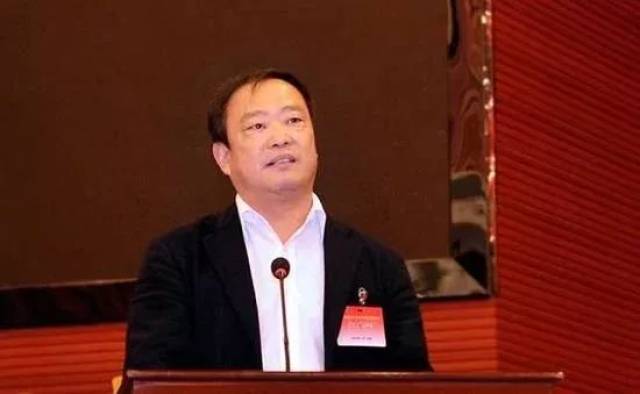 对江西丰城发电厂特大事故负有主要领导责任,江西宜春市副市长杨玉平