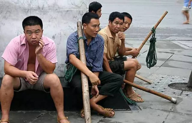 00后有话说|袁凌VS张宇:做“留守儿童”我习惯了