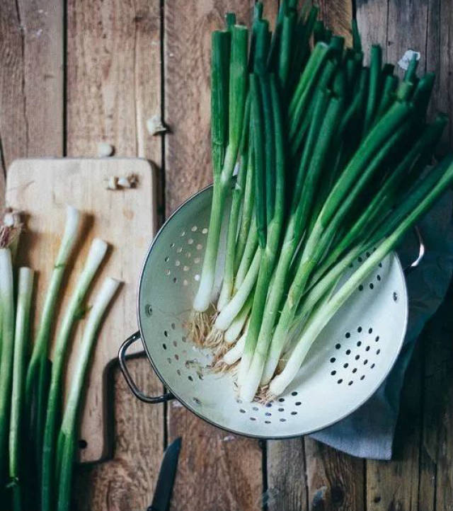小葱和大葱差别竟然这么大？你吃对了吗，近期