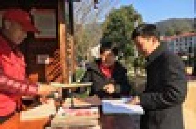 团金华市委副书记张昆仑一行来磐安调研共青团工作