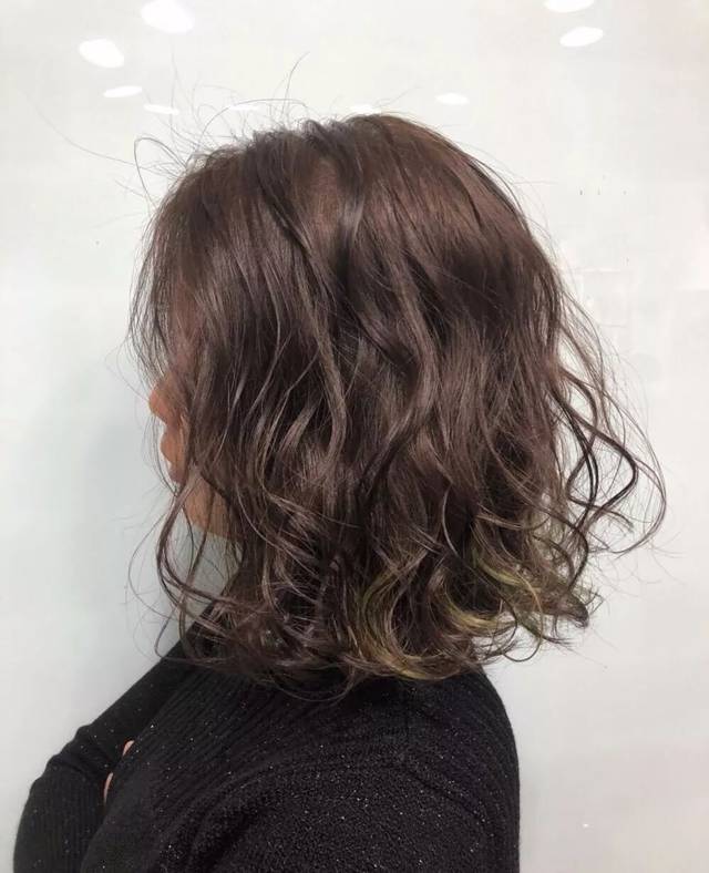 2018流行烫小卷bob