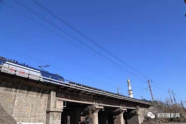 行走老城南北次干道,体验市井百态之二:洛阳机务段,东