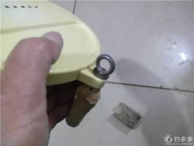 【diy】酷爱钓鱼的野钓穷人,爱上diy分享自制拉饵盘