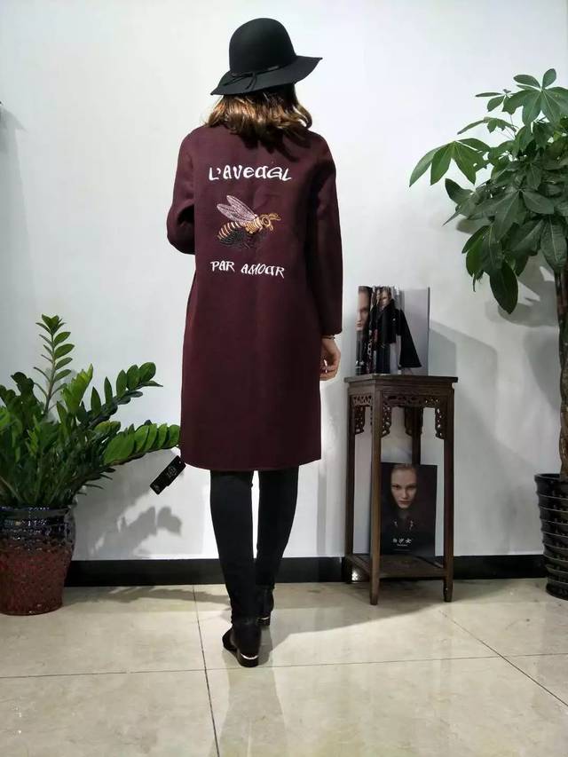 抢!抢!】"白沙女"双面羊绒1000元/3件,羊剪绒1000元/2件!