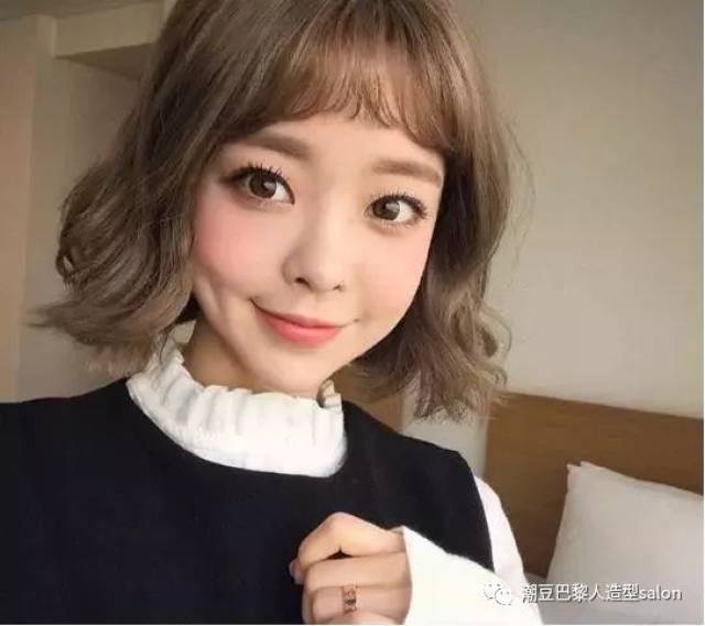 绵羊烫短发 绵羊烫是2018年烫发的流行趋势, 可不只有长发才能绵羊烫