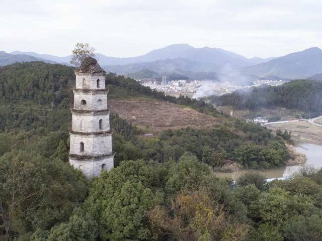 提起仁化县长江镇 您会想到什么(内含长江镇航拍全景)