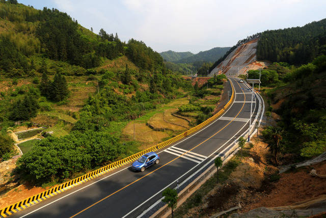 湖南这20条最美公路,长沙就有2条!经过你家没?