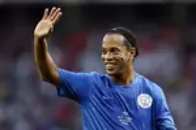 世界足球先生排名_世界足球先生图片(2)