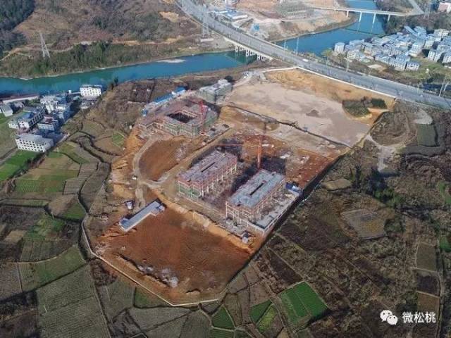 [不忘初心 筑梦前行 贵州群希实验学校吹响苗乡教育新号角
