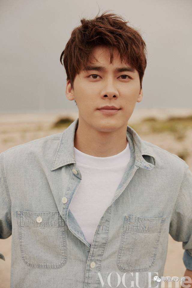 李易峰开年封异国公路片 胡一天大片诱惑难挡