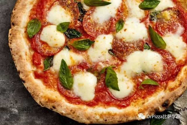 "经典款"意大利披萨是怎样的?来,我们需要好好认识一下!