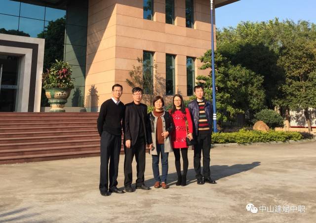 我校机电,模具专业到永宁薄膜制品公司跟岗实习