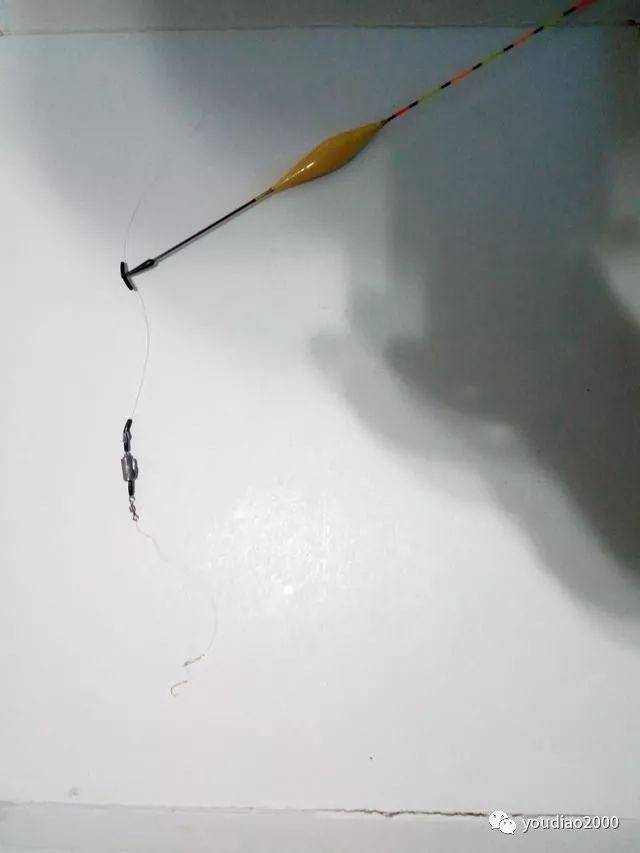 然后根据自己的实际需要,钓灵或者钓钝,对水下的钩饵情况就会心中有数