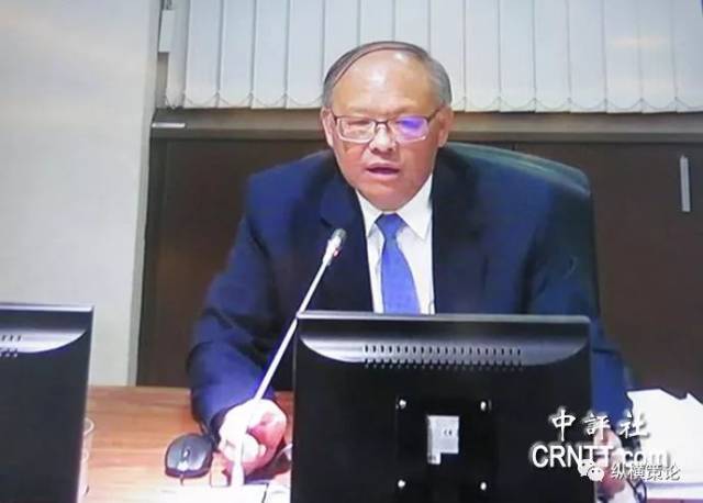 邓振中答中评表示愿有需要与一带一路合作,但表示基础是民主自由 中评