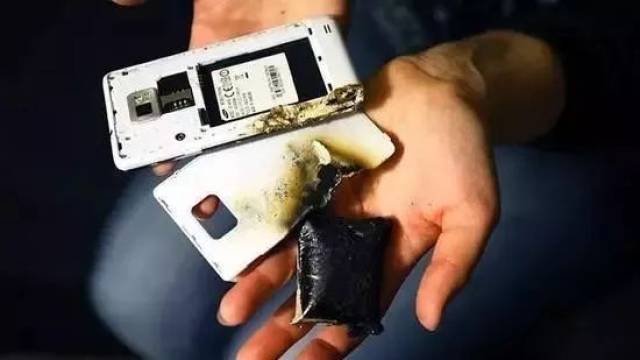 手机电池再爆炸,1人受伤7人中毒!-科技频道-手机搜狐