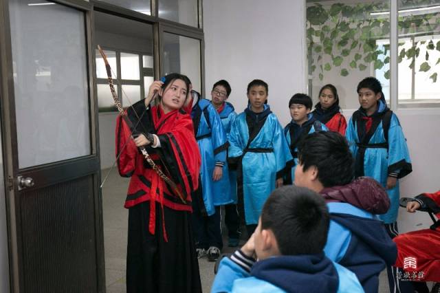 荣欣礼仪2018金山区文化少年宫《孔子之旅学校军旅》冬令营(一)孙红雷的书院电视剧图片