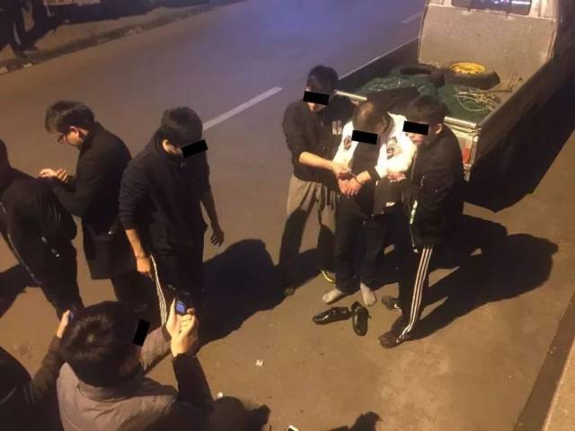 苍南警察当街抓毒贩;苍南各地停电通知(1月25~2月2日)丨今日苍南