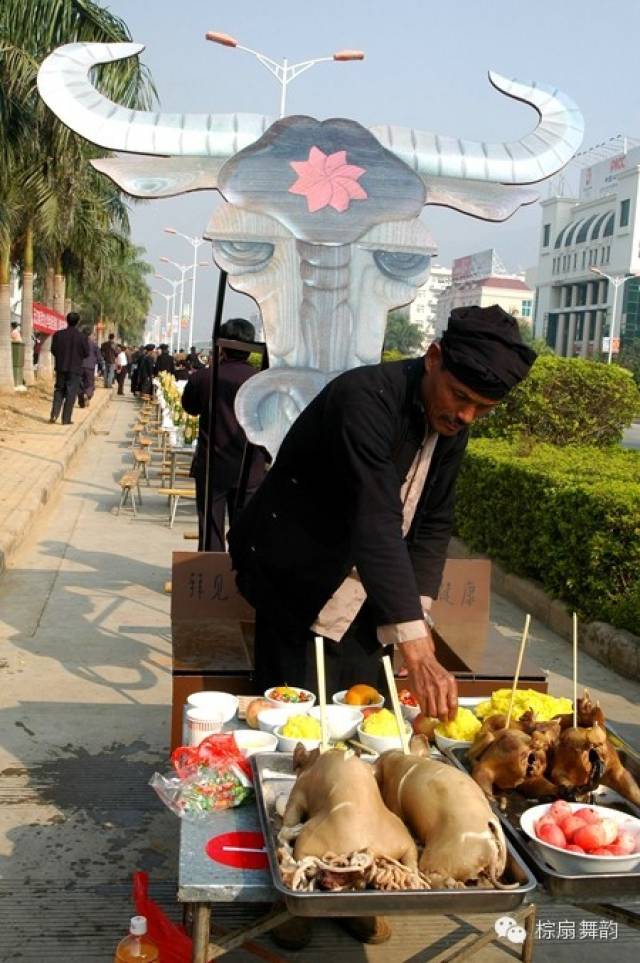 探秘哈尼族民俗节日—黄饭节