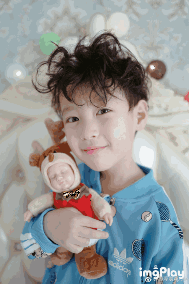 这些宝宝太迷人了!@萌宝爸妈,快来晒晒你家萌娃视频吧