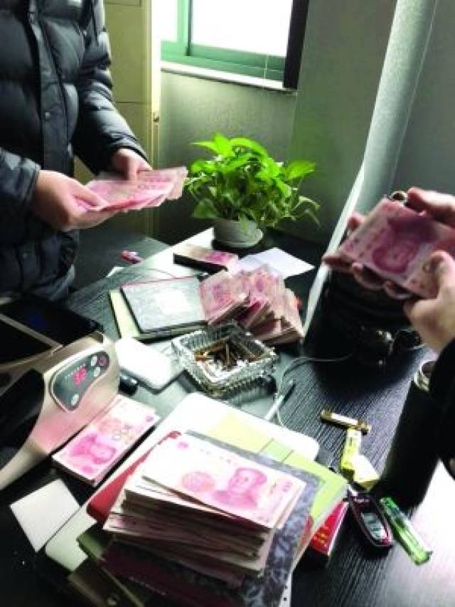 借1500元要还6万 南京秦淮警方捣毁一借贷团伙