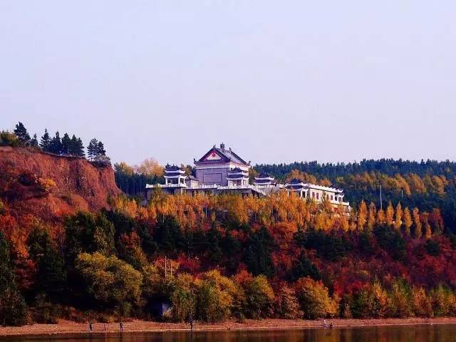 佳木斯四丰山风景区