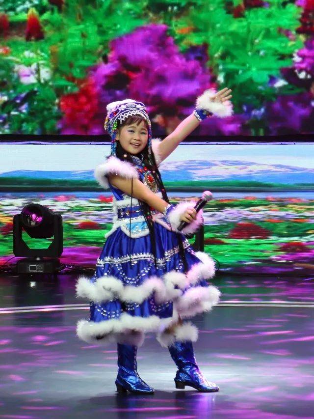 超级宝贝主题曲谱_快乐宝贝主题墙