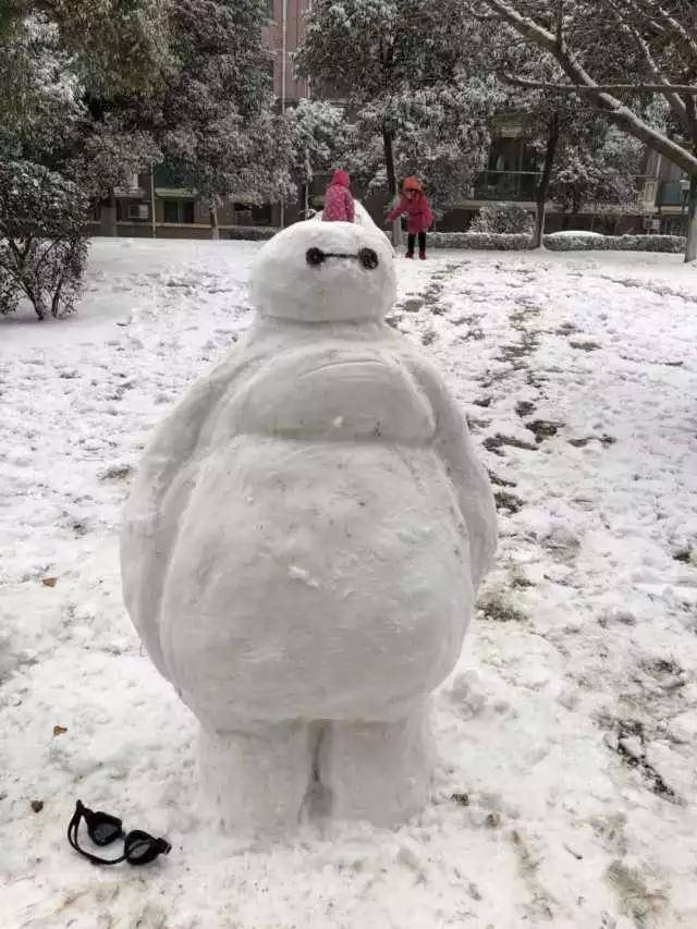 大家好,我是雪人.宜兴人堆的.