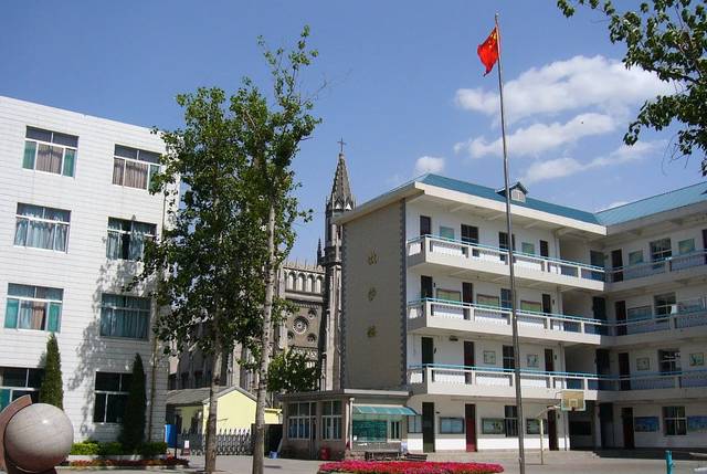 合并后恐暂时,山大附中的招生男生和招生头像都初中生方式规模1寸图片