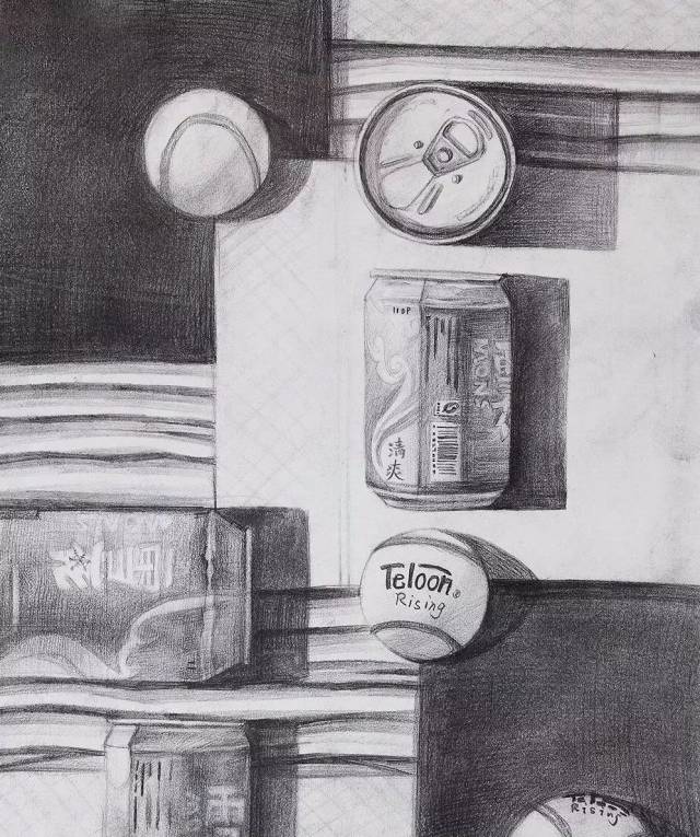 在设计素描考试中,什么样的试卷才能吸引阅卷老师的眼球?