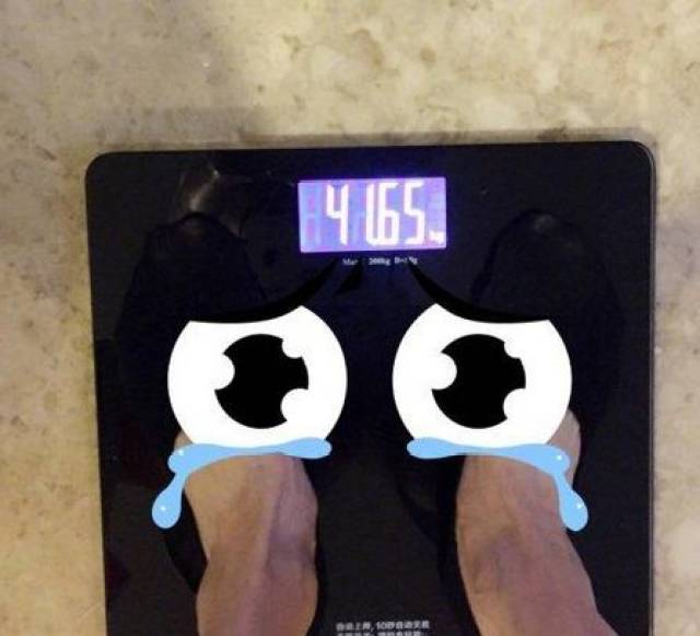 迪丽热巴赵丽颖佟丽娅这些平均体重90斤以下的女明星是不是对胖的概念