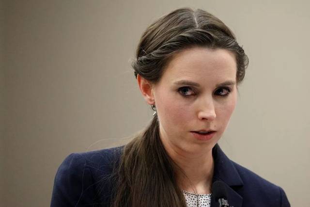 rachael denhollander,被性侵时仅15岁 "被性侵的经历一直像武器一样