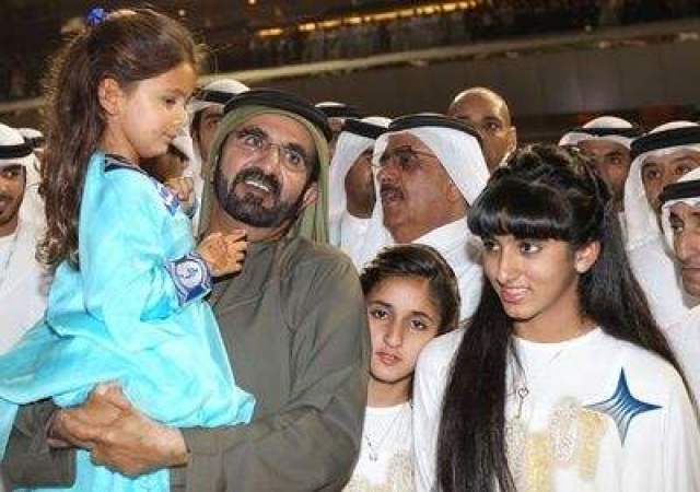 还记得网上红极一时迪拜最美小公主吗?如今长成这样,酷似热巴