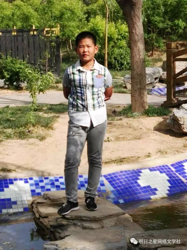 【河北】胡奕豪《谢谢你,我的老师》