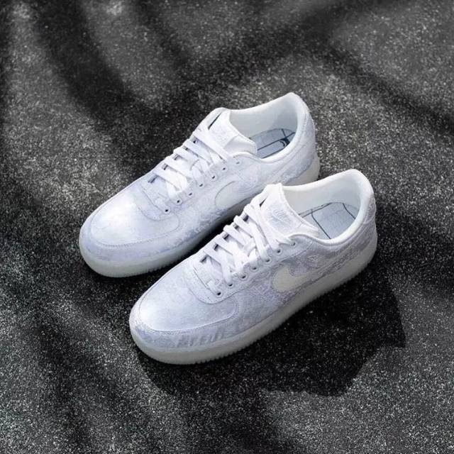 新货鞋报丨威少上脚 clot x nike af1「白丝绸」