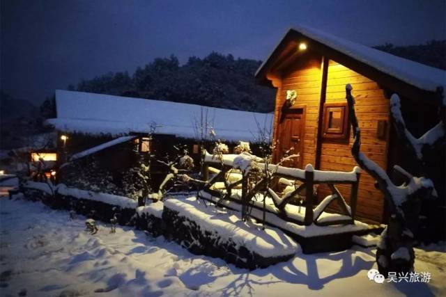 飘雪的狮子山庄,诗意而唯美,将冬天的童话演绎到了极致!