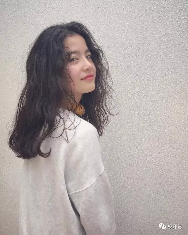 慵懒卷发