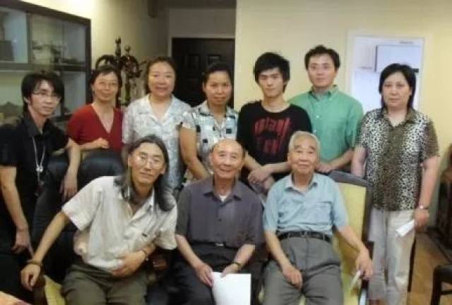 甘为音乐的“奴仆”，现代都市的“音乐传教士