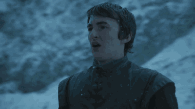 堆雪人,打雪仗 雪树冰花,洒水成冰 还有携手相爱的人看雪的浪漫?