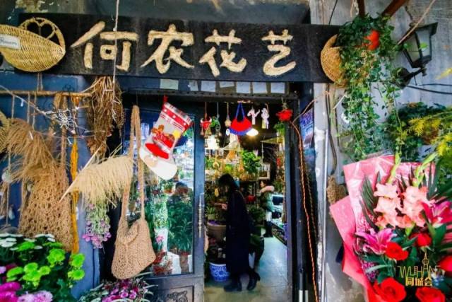 探访武汉最大的鲜花市场,卖花像卖菜!
