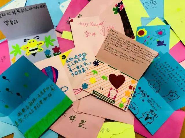 "我想坐上热气球,飞上太空"心愿卡写起来
