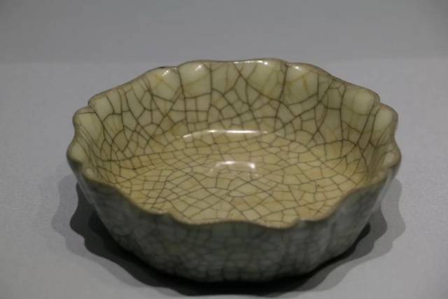 【绝美】北京故宫哥窑瓷器展(全展品图片)