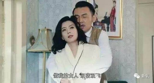 这个女星从一张塌鼻大方脸整成中国的奥黛丽赫